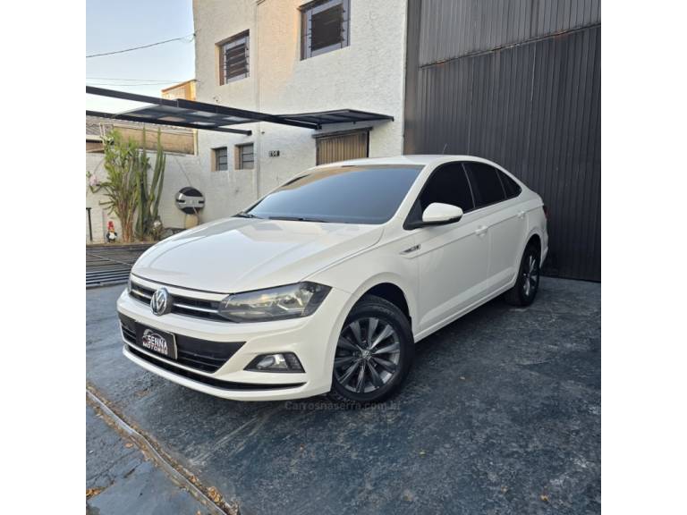 VOLKSWAGEN - VIRTUS - 2020/2020 - Branca - R$ 73.900,00