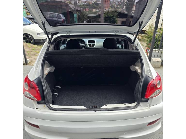 PEUGEOT - 207 - 2013/2013 - Branca - R$ 23.900,00