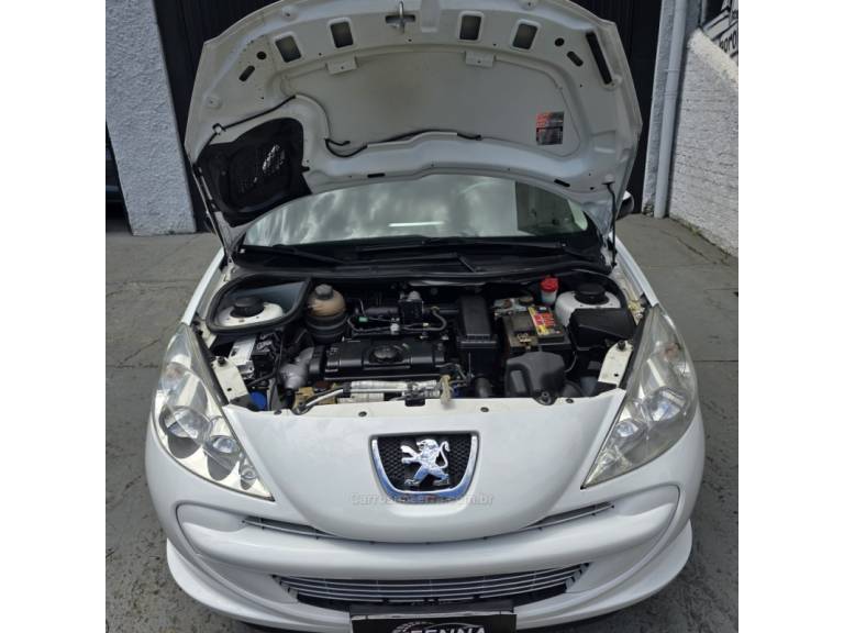 PEUGEOT - 207 - 2013/2013 - Branca - R$ 23.900,00