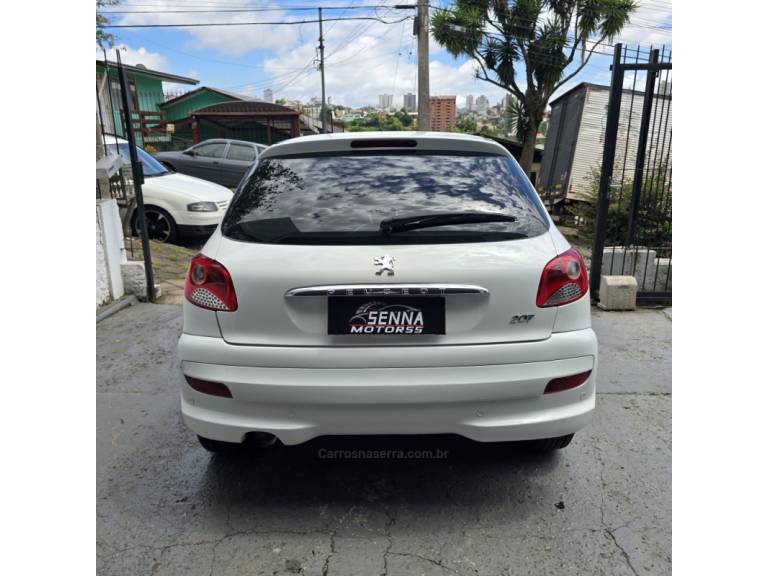 PEUGEOT - 207 - 2013/2013 - Branca - R$ 23.900,00