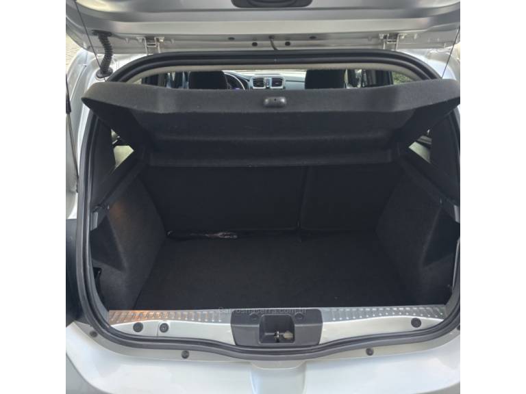 RENAULT - SANDERO - 2017/2017 - Prata - R$ 49.900,00