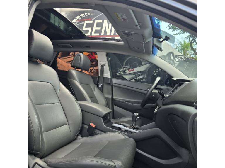 HYUNDAI - TUCSON - 2018/2018 - Cinza - R$ 98.500,00