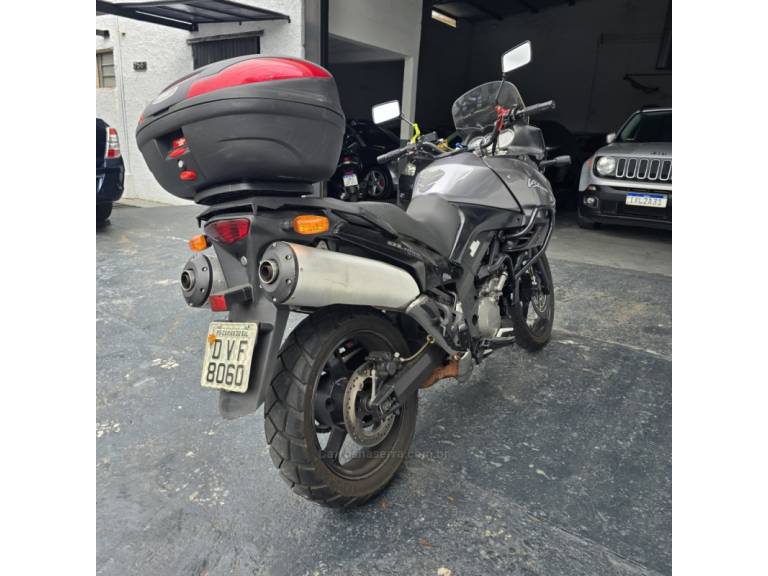 SUZUKI - V-STROM - 2007/2007 - Cinza - R$ 26.900,00